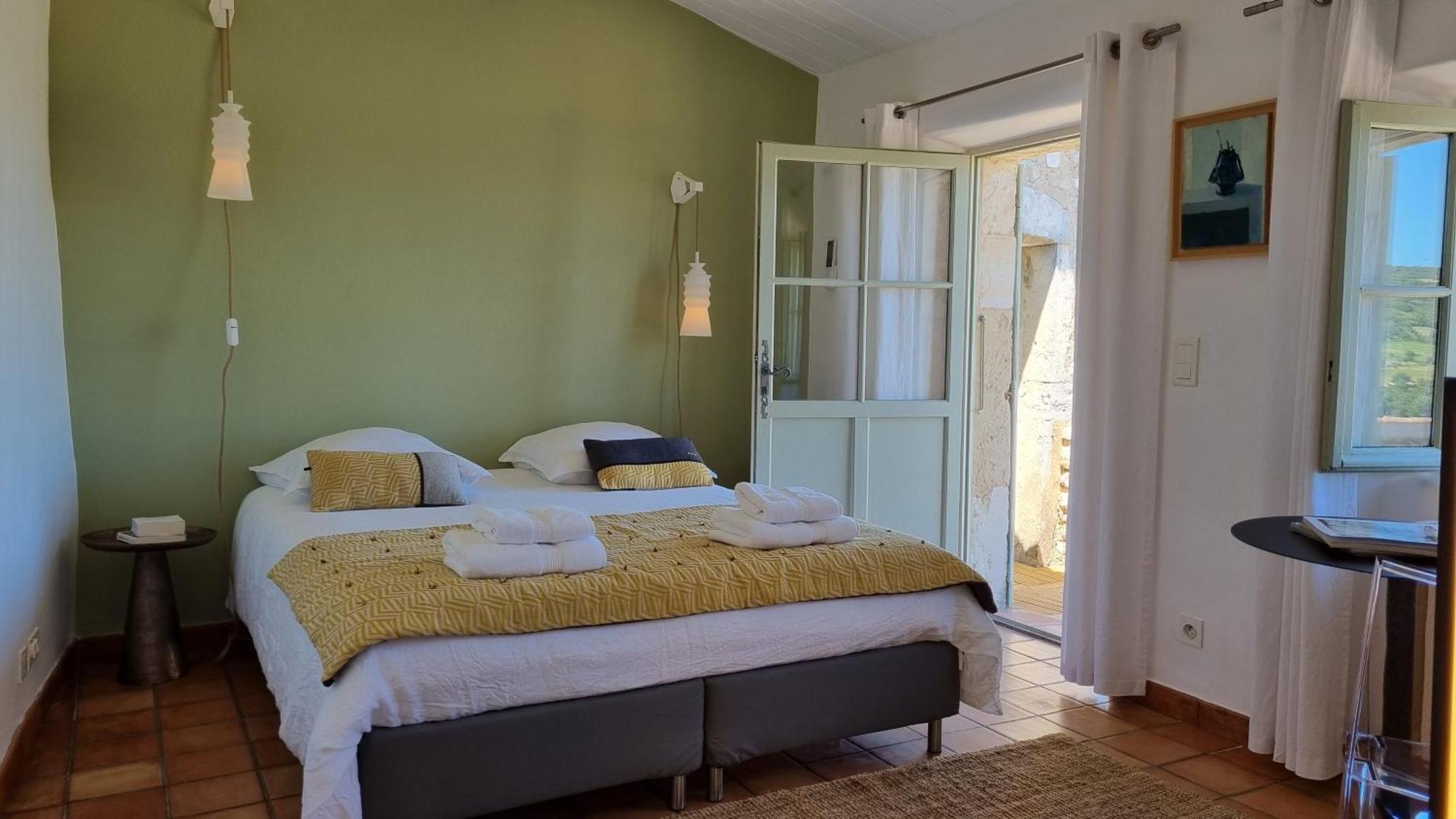 Les Toits De Valaurie Bed & Breakfast Exterior foto